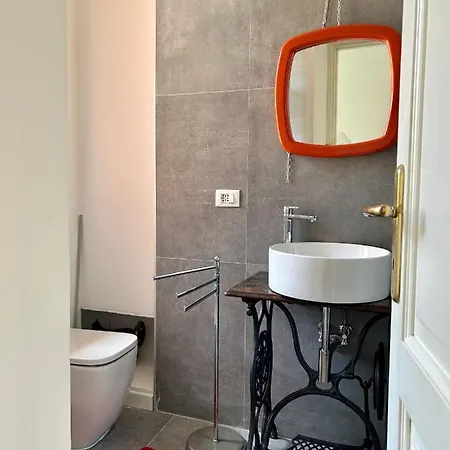 Apartment Stylish Terrace Apartment: Historic Centre Haven La Spezia